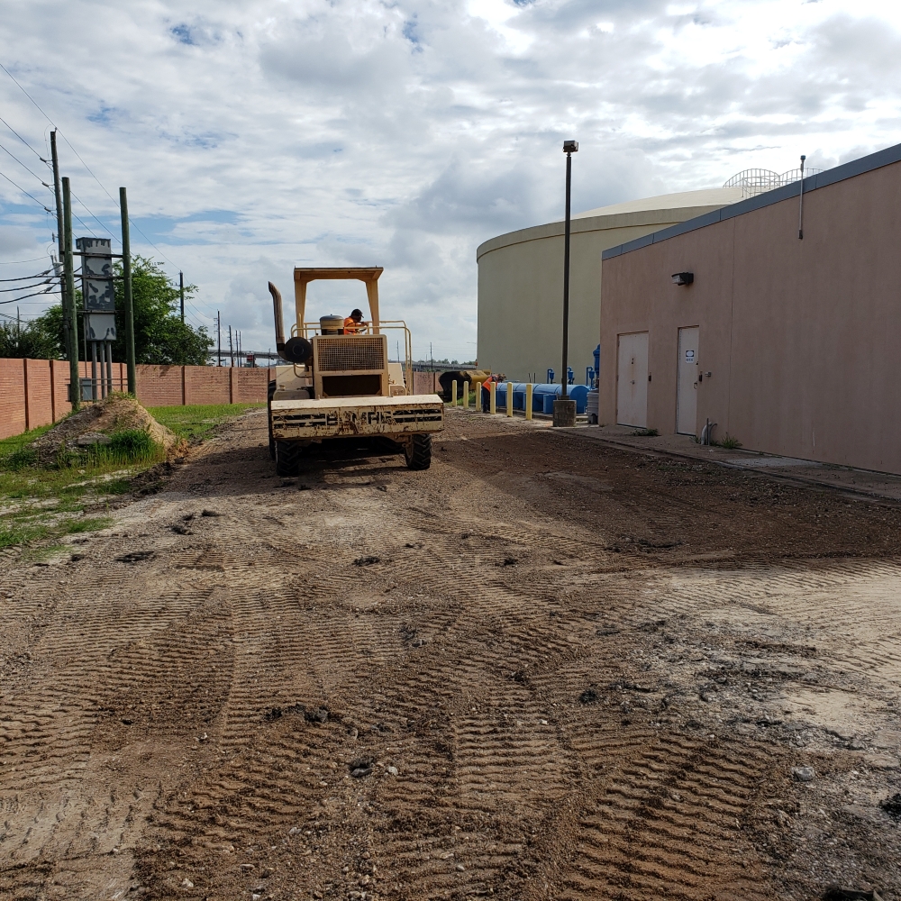 New Base And Asphalt For Public Works Facility - American Paving